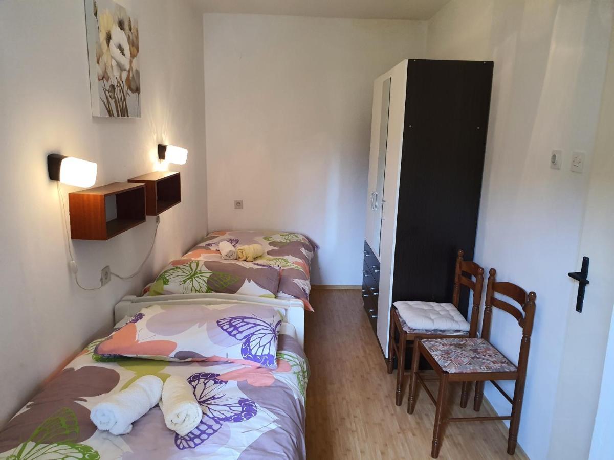 Apartments With A Parking Space Rabac, Labin - 6414 外观 照片
