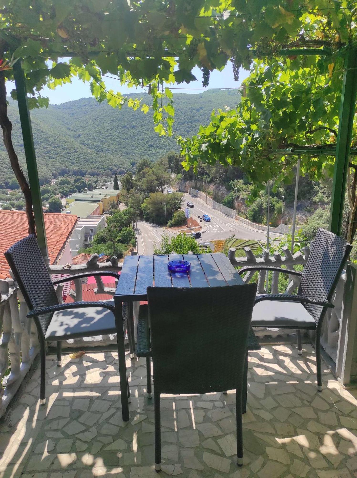 Apartments With A Parking Space Rabac, Labin - 6414 外观 照片